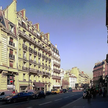 Private - Le Bon Marche - Sevres アパート